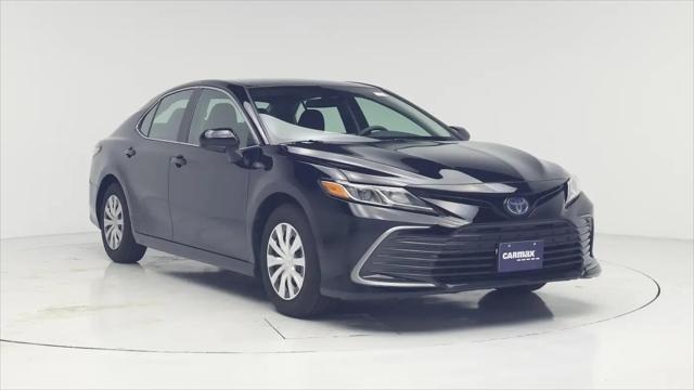 2022 Toyota Camry LE Hybrid for sale in Naperville, IL
