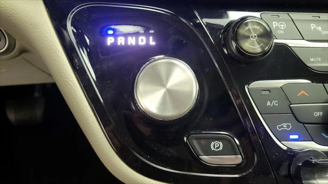 2018 Chrysler Pacifica Hybrid Limited