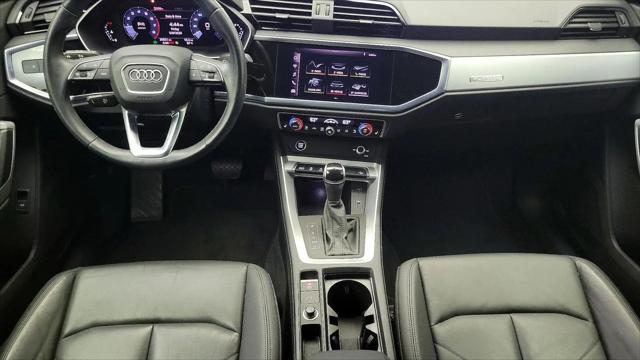 2021 Audi Q3 Premium 40 TFSI quattro Tiptronic