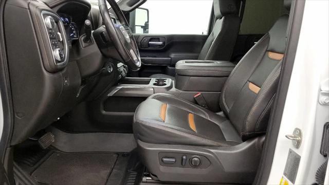 2022 GMC Sierra 3500HD 4WD Crew Cab Standard Bed AT4