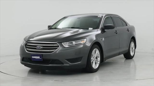 2018 Ford Taurus SE