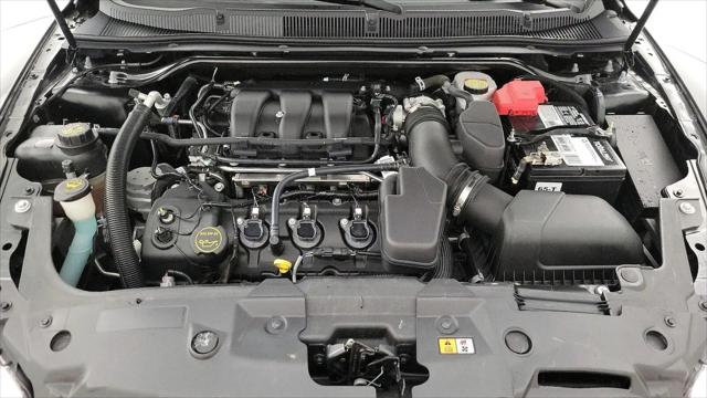 2018 Ford Taurus SE