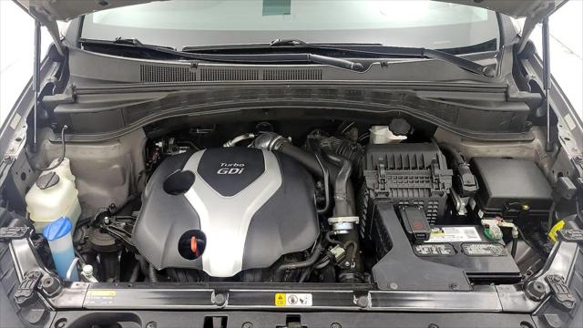 2016 Hyundai Santa Fe Sport 2.0L Turbo
