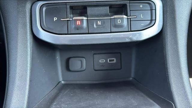 2023 GMC Acadia AWD SLE