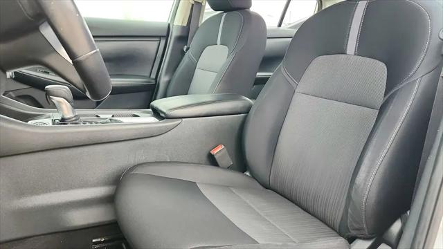 2021 Nissan Sentra SV Xtronic CVT