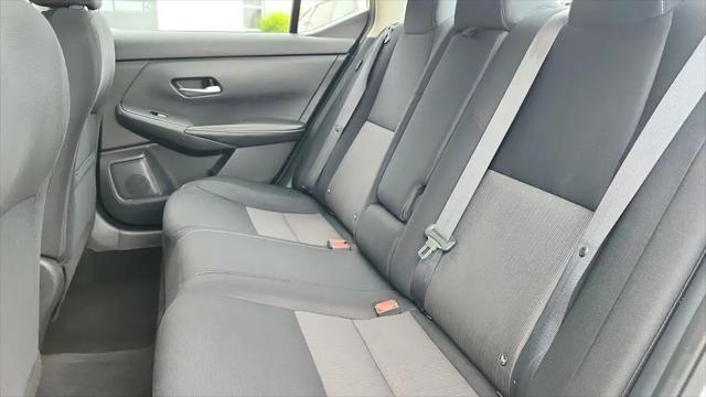 2021 Nissan Sentra SV Xtronic CVT