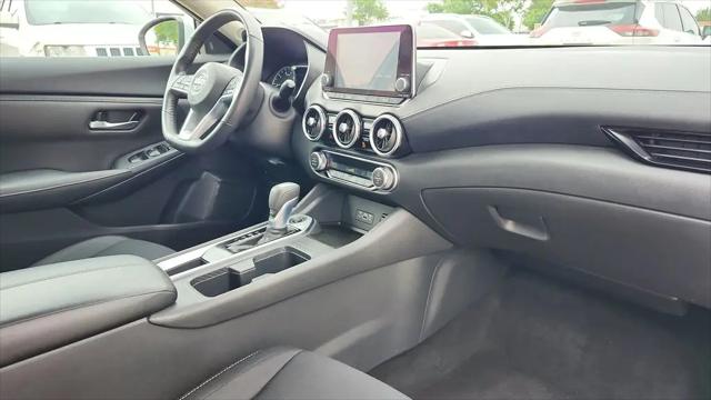 2021 Nissan Sentra SV Xtronic CVT