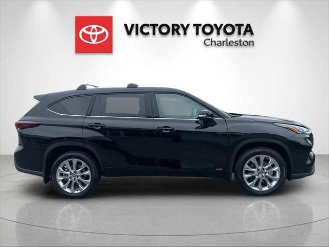 2026 Toyota Highlander Hybrid Limited