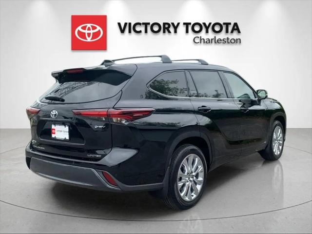 2026 Toyota Highlander Hybrid Limited