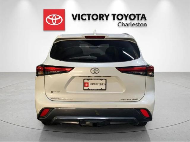2022 Toyota Highlander Limited