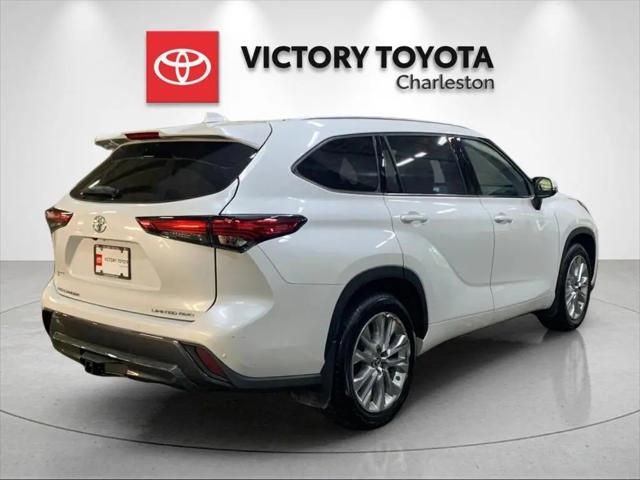 2022 Toyota Highlander Limited