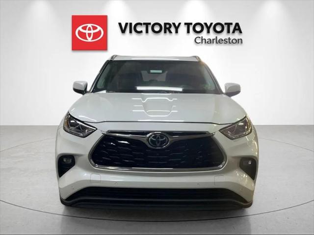 2022 Toyota Highlander Limited