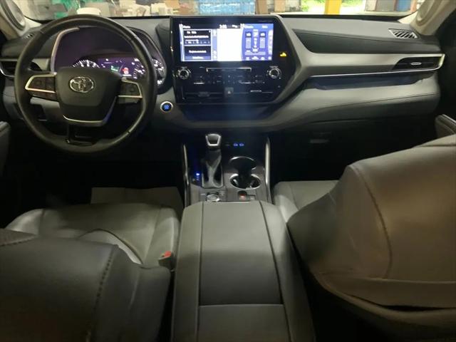 2022 Toyota Highlander Limited