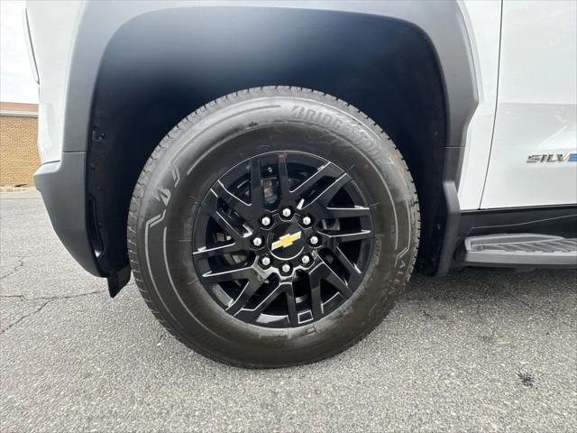 2024 Chevrolet Silverado EV Work Truck