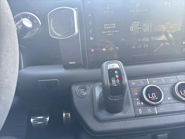 2023 Land Rover Defender 110 Carpathian Edition