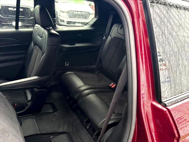 2024 Jeep Grand Cherokee L Altitude X 4x4