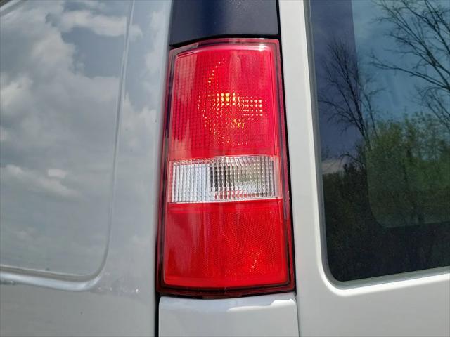 2024 GMC Savana Cargo RWD 2500 Regular Wheelbase Work Van