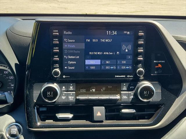 2022 Toyota Highlander LE