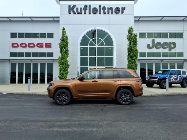 2026 Jeep Grand Cherokee GRAND CHEROKEE LIMITED RESERVE 4X4