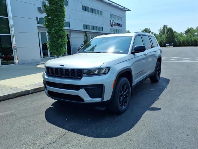2026 Jeep Grand Cherokee L GRAND CHEROKEE L LAREDO ALTITUDE 4X4