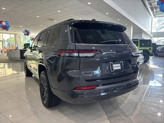 2026 Jeep Grand Cherokee L Summit 4x4