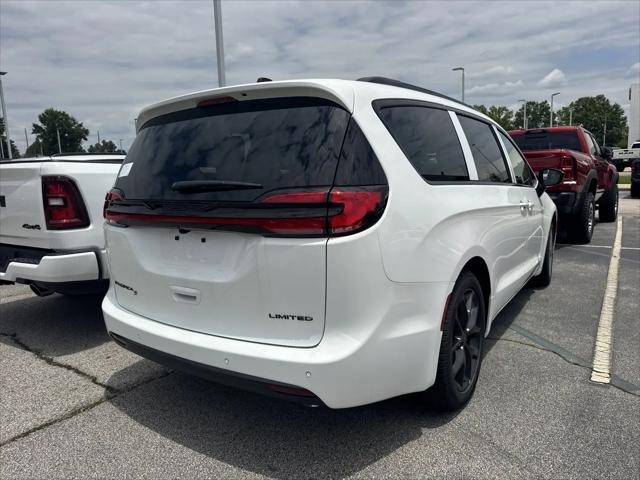 2027 Chrysler Pacifica Limited