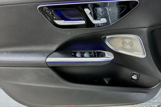 2024 Mercedes-Benz C-CLASS C 300 C 300