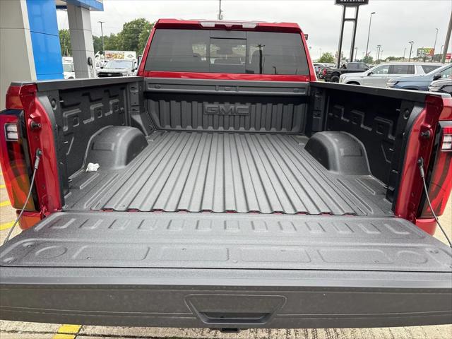 2026 GMC Sierra 2500HD Crew Cab, Standard Bed, SLT, 4WD