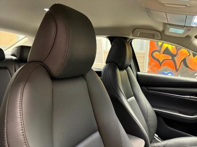2024 Mazda Mazda3 2.5 S Select Sport
