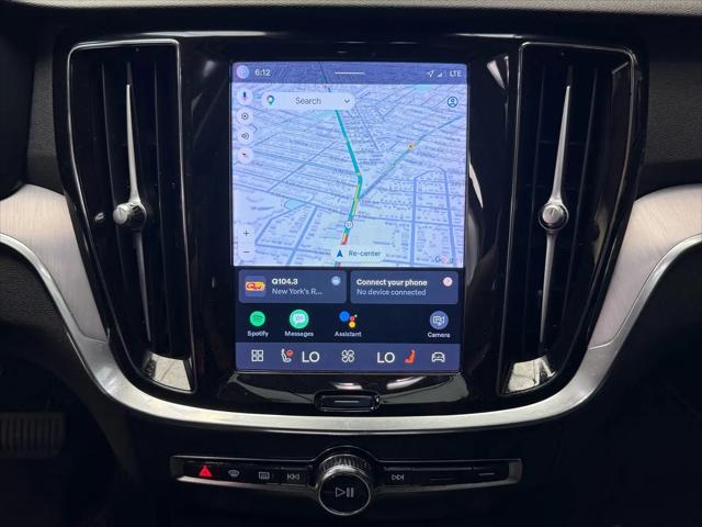 2024 Volvo S60 B5 Core Dark Theme