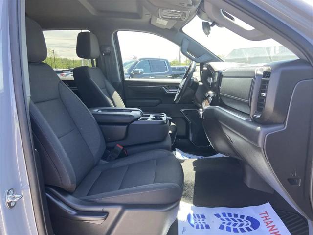 2024 GMC Sierra 1500 4WD Crew Cab Short Box Elevation with 3VL