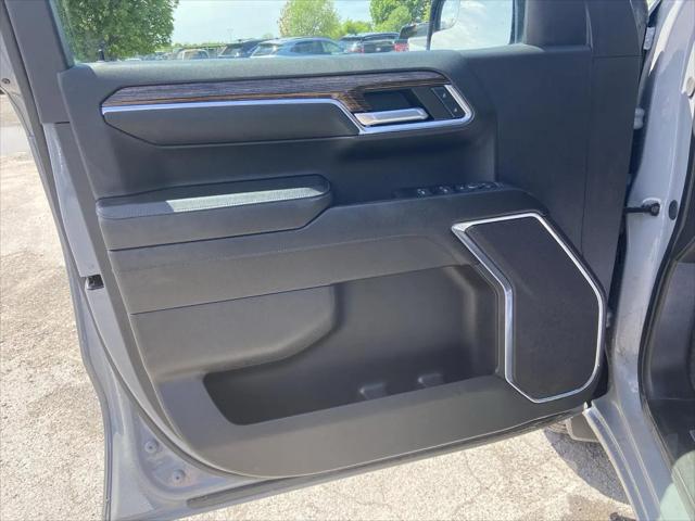 2024 GMC Sierra 1500 4WD Crew Cab Short Box Elevation with 3VL