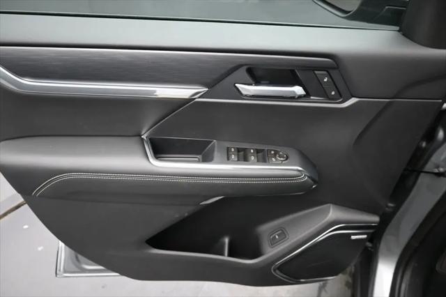 2026 GMC Acadia Elevation FWD