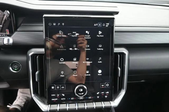 2026 GMC Acadia Elevation FWD