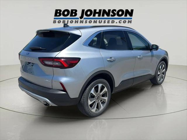 2024 Ford Escape Platinum