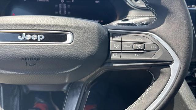2026 Jeep Grand Cherokee Laredo 4x4