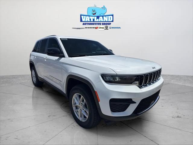 2026 Jeep Grand Cherokee Laredo 4x4