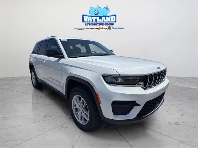 2026 Jeep Grand Cherokee Laredo 4x4