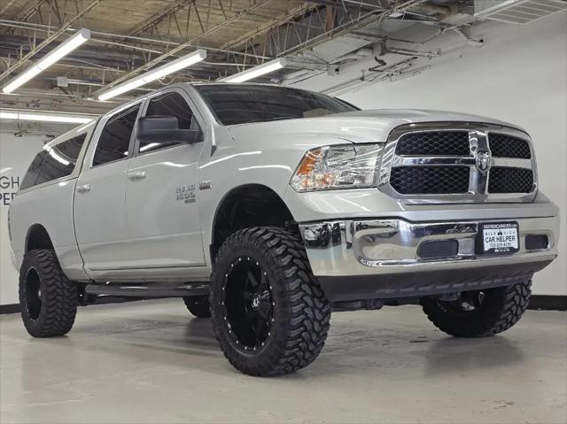 2019 Ram 1500 Classic SLT Crew Cab 4x4 6'4" Box