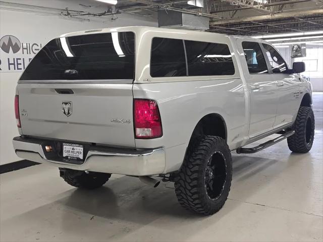 2019 Ram 1500 Classic SLT Crew Cab 4x4 6'4" Box