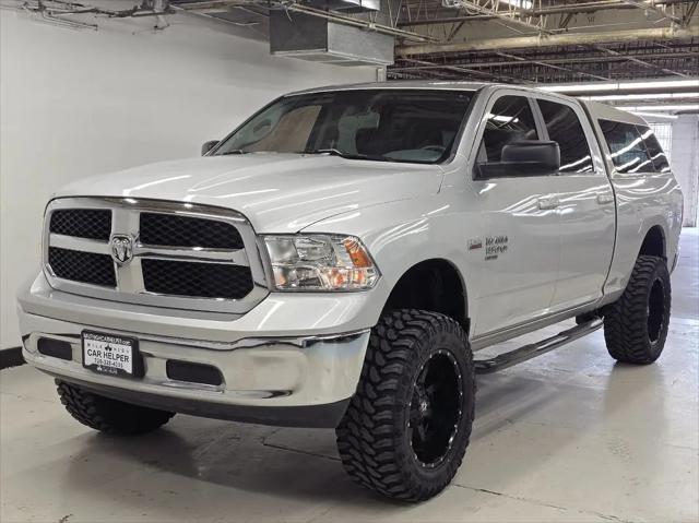 2019 Ram 1500 Classic SLT Crew Cab 4x4 6'4" Box