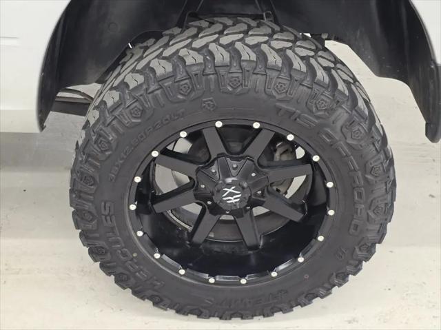 2019 Ram 1500 Classic SLT Crew Cab 4x4 6'4" Box