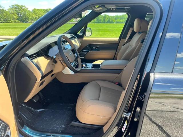 2026 Land Rover Range Rover P530 SE 7 Seat