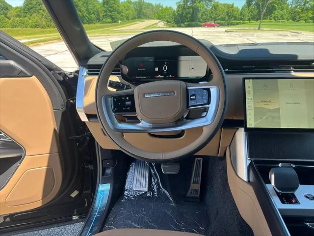 2026 Land Rover Range Rover P530 SE 7 Seat