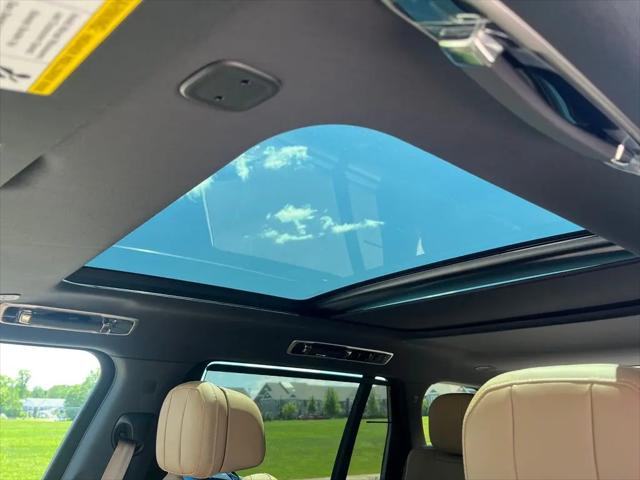 2026 Land Rover Range Rover P530 SE 7 Seat