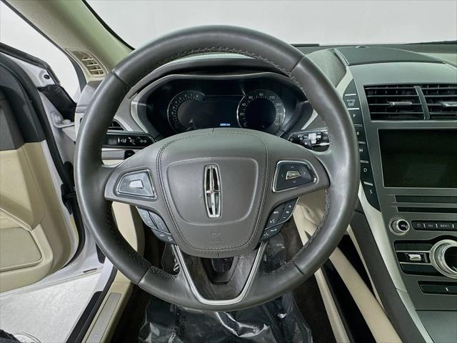 2017 Lincoln MKZ Select