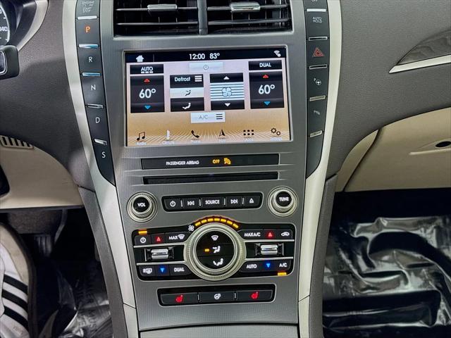 2017 Lincoln MKZ Select