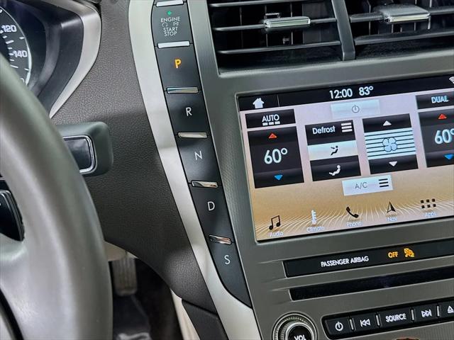 2017 Lincoln MKZ Select