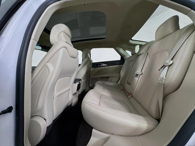 2017 Lincoln MKZ Select