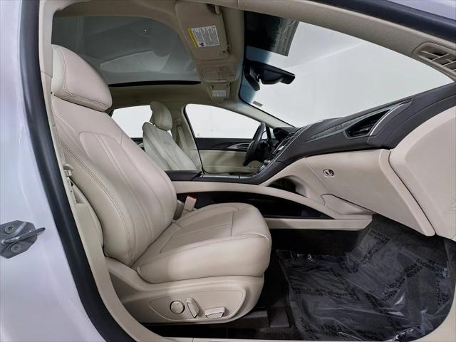 2017 Lincoln MKZ Select
